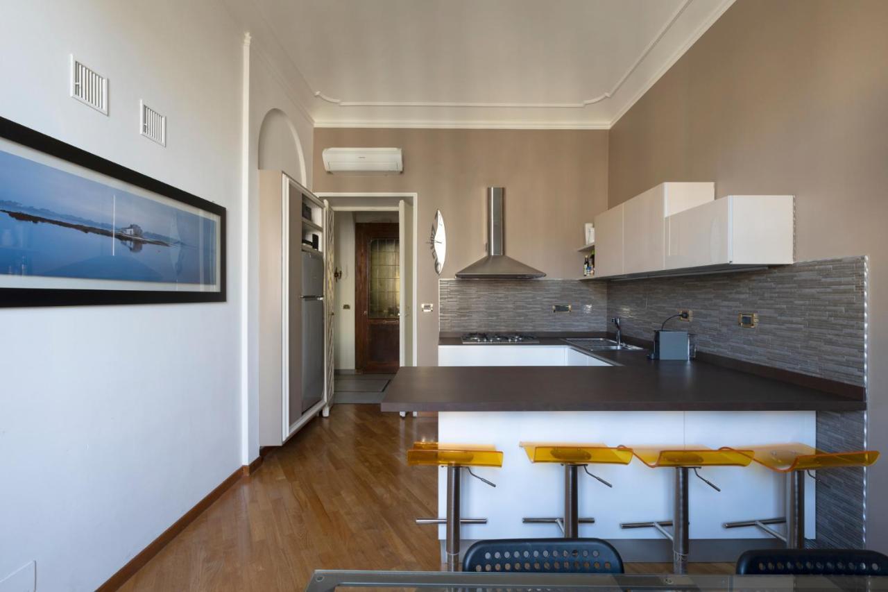 Re Umberto Luxury Apartment Турин Екстер'єр фото